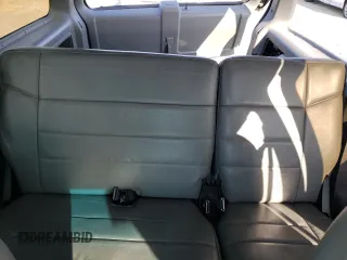 1992 Ford Explorer Eddie Bauer z VIN 1FMDU34X5NUA51391, wystawiony jako Copart lot #42407255 z przebiegiem 545 824 mil mil oraz Szkoda całkowita • Salvage title. Historia ofert i sprzedaży dostępna na DreamBid. Obrazek 10.