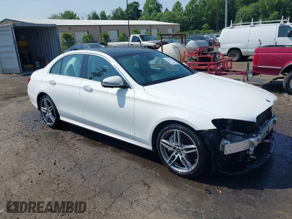 2018 Mercedes-Benz E 300 with VIN WDDZF4KB4JA370171, listed as a IAAI auction lot 42404611 with 92,944 mi miles and . Bid and sale history available at DreamBid. Image 1.