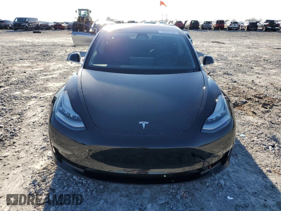 2019 Tesla Model 3 Mid Range with VIN 5YJ3E1EA3KF324201, listed as a Copart auction lot 43221185 with 117,606 mi miles and Salvage Title. Bid and sale history available at carsss.com. Image 5.
