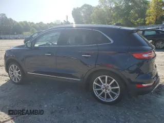 2019 Lincoln MKC Reserve with VIN 5LMCJ3C91KUL48660, listed as a Copart auction lot 52329455 with 67,163 mi miles and Salvage title. Bid and sale history available at DreamBid. Image 2.