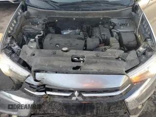 2018 Mitsubishi Outlander SEL z VIN JA4AR4AW3JU002172, wystawiony jako Copart lot #88219955 z przebiegiem 95 339 mil mil oraz Szkody całkowita. Historia ofert i sprzedaży dostępna na DreamBid. Obrazek 13.
