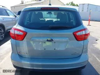 2013 Ford C-Max Hybrid SEL with VIN 1FADP5BUXDL521814, listed as a IAAI auction lot 41944352 with 130,999 mi miles. Bid and sale history available at carsss.com. Image 17.