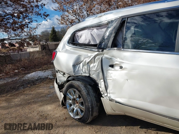 2015 Buick Enclave Leather with VIN 5GAKVBKD1FJ333995, listed as a IAAI auction lot 41684549 with 216,145 mi miles and . Bid and sale history available at carsss.com. Image 6.