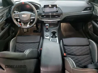 2023 Cadillac CT4-V Blackwing z VIN 1G6DL5RP6P0410806, wystawiony jako Copart lot #76096114 z przebiegiem 17 055 mil mil oraz Szkody całkowita. Historia ofert i sprzedaży dostępna na DreamBid. Obrazek 8.