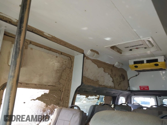 2013 Ford Econoline Cargo Super Duty Commercial with VIN 1FTDS3EL3DDB26190, listed as a IAAI auction lot 40983176 with Not provided miles and . Bid and sale history available at DreamBid. Image 12.