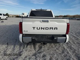 2022 Toyota Tundra Limited z VIN 5TFJA5DB2NX021229, wystawiony jako Copart lot #75503534 z przebiegiem Nie podano mil oraz Szkoda całkowita • Salvage title. Historia ofert i sprzedaży dostępna na DreamBid. Obrazek 6.