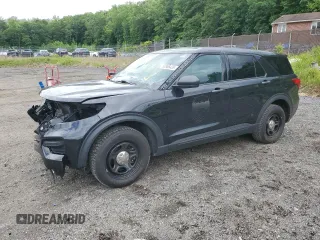 2022 Ford Police Interceptor Utility z VIN 1FM5K8AB5NGC42906, wystawiony jako Copart lot #58306435 z przebiegiem 67 894 mil mil oraz Tytuł czysty. Historia ofert i sprzedaży dostępna na DreamBid. Obrazek 1.