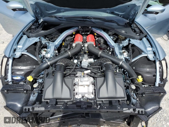 2023 Ferrari Portofino z VIN ZFF02RPA4P0298111, wystawiony jako Copart lot #65799704 z przebiegiem 1096 mil mil oraz Nie do naprawy. Historia ofert i sprzedaży dostępna na DreamBid. Obrazek 12.