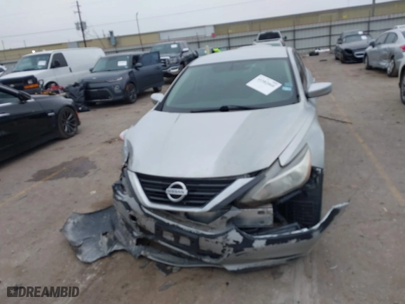 2017 Nissan Altima 2.5 SR with VIN 1N4AL3AP6HC293878, listed as a IAAI auction lot 41582060 with 154,542 mi miles. Bid and sale history available at carsss.com. Image 12.