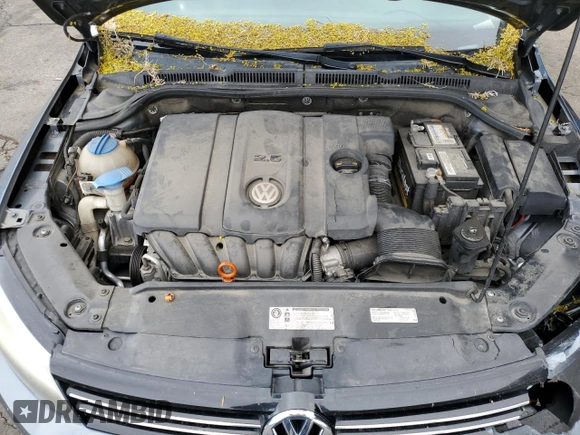 2013 Volkswagen Jetta SE with VIN 3VWDP7AJ0DM402064, listed as a Copart auction lot 55100605 with 177,818 mi miles and Non repairable. Bid and sale history available at DreamBid. Image 11.
