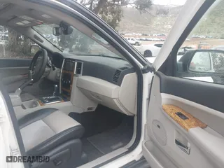 2009 Jeep Grand Cherokee Limited with VIN 1J8HR58P39C547341, listed as a IAAI auction lot 41792437 with 147,260 mi miles. Bid and sale history available at carsss.com. Image 5.