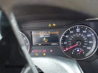 2023 Kia Forte LXS z VIN 3KPF24AD7PE686469, wystawiony jako IAAI lot #42112744 z przebiegiem 103 937 mil mil oraz . Historia ofert i sprzedaży dostępna na DreamBid. Obrazek 7.