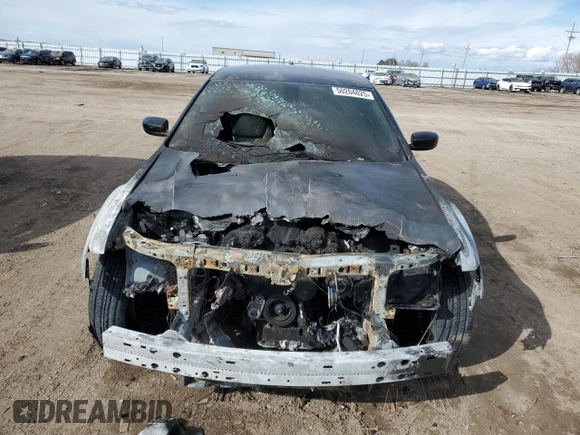 2016 Chrysler 300 Anniversary Edition with VIN 2C3CCAAG0GH123930, listed as a Copart auction lot 50204025 with Not Provided miles and Salvage Title. Bid and sale history available at DreamBid. Image 5.