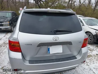 2009 Toyota Highlander Sport with VIN JTEDS43A092070425, listed as a IAAI auction lot 41006003 with 224,254 mi miles. Bid and sale history available at carsss.com. Image 16.
