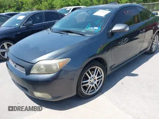 2005 Scion tC z VIN JTKDE167350041980, wystawiony jako IAAI lot #42015233 z przebiegiem 218 891 mil mil oraz . Historia ofert i sprzedaży dostępna na DreamBid. Obrazek 2.