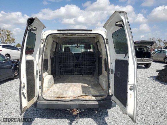 2015 Nissan NV200 S with VIN 3N6CM0KN1FK730721, listed as a Copart auction lot 47596395 with 146538 miles and Clean Title. Bid and sale history available at carsss.com. Image 6.