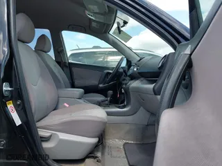 2007 Toyota RAV4 with VIN JTMZD33V176033066, listed as a IAAI auction lot 41933921 with 209,514 mi miles. Bid and sale history available at carsss.com. Image 5.