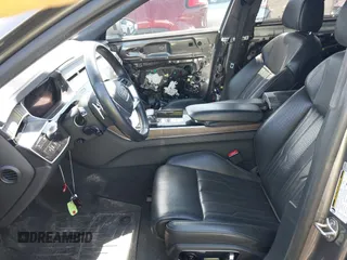 2019 Audi A8 with VIN WAU8DAF82KN004287, listed as a IAAI auction lot 41962495 with 65,053 mi miles and . Bid and sale history available at DreamBid. Image 5.