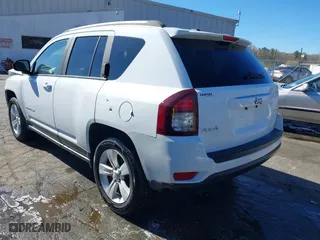 2016 Jeep Compass Sport with VIN 1C4NJDBB0GD617720, listed as a IAAI auction lot 41854195 with 97,961 mi miles. Bid and sale history available at carsss.com. Image 3.