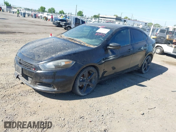 2015 Dodge Dart SXT z VIN 1C3CDFBB4FD320379, wystawiony jako IAAI lot #42330014 z przebiegiem 138 080 mil mil oraz . Historia ofert i sprzedaży dostępna na DreamBid. Obrazek 2.