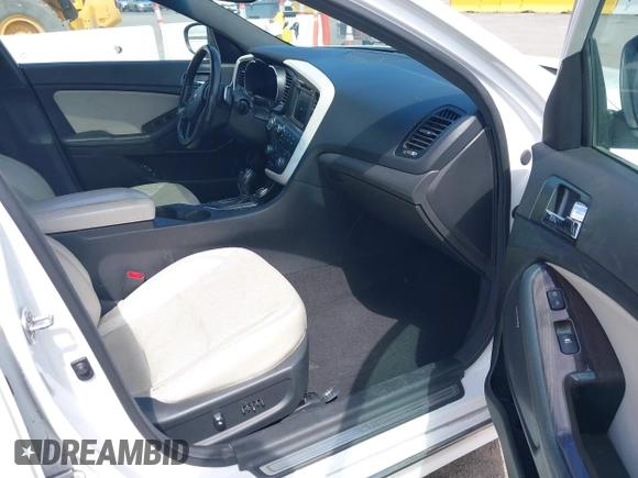 2013 Kia Optima SX with VIN 5XXGR4A65DG194141, listed as a IAAI auction lot 42261444 with 167,918 mi miles and . Bid and sale history available at DreamBid. Image 5.