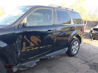 2010 Ford Escape Limited with VIN 1FMCU9EG2AKC72093, listed as a IAAI auction lot 41942463 with 245,683 mi miles and . Bid and sale history available at DreamBid. Image 6.
