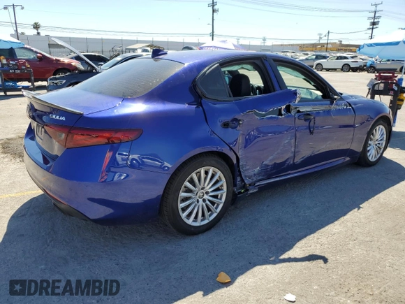 2022 Alfa Romeo Giulia with VIN ZARFAMAN6N7655650, listed as a Copart auction lot 56172805 with 28,619 mi miles and Salvage title. Bid and sale history available at DreamBid. Image 3.