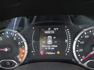 2015 Jeep Renegade Latitude with VIN ZACCJABT8FPC19914, listed as a IAAI auction lot 42081686 with 179,330 mi miles. Bid and sale history available at carsss.com. Image 16.