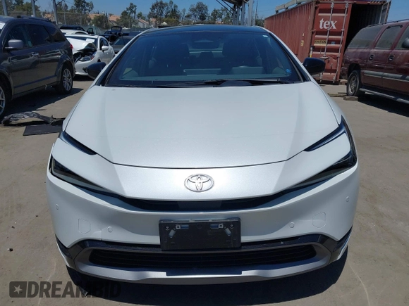2024 Toyota Prius LE with VIN JTDACAAU2R3020703, listed as a IAAI auction lot 42644240 with 32,715 mi miles and . Bid and sale history available at DreamBid. Image 12.