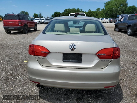 2013 Volkswagen Jetta SE z VIN 3VWDP7AJ6DM212821, wystawiony jako Copart lot #63791895 z przebiegiem 95 119 mil mil oraz Szkoda całkowita • Salvage title. Historia ofert i sprzedaży dostępna na DreamBid. Obrazek 6.
