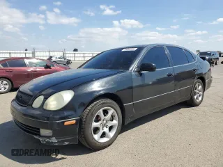 2002 Lexus GS 300 z VIN JT8BD69SX20152163, wystawiony jako Copart lot #53892595 z przebiegiem 261 514 mil mil oraz Szkody całkowita. Historia ofert i sprzedaży dostępna na DreamBid. Obrazek 1.