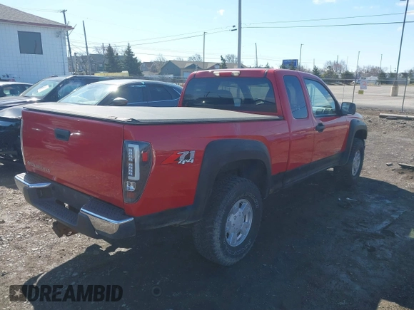 2004 Chevrolet Colorado LS Z71 with VIN 1GCDT196648206274, listed as a IAAI auction lot 41860390 with 125,844 mi miles. Bid and sale history available at carsss.com. Image 4.