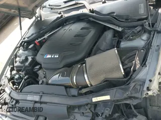 2009 BMW M3 z VIN WBSWD93579P361944, wystawiony jako IAAI lot #42592993 z przebiegiem 89 498 mil mil oraz . Historia ofert i sprzedaży dostępna na DreamBid. Obrazek 20.