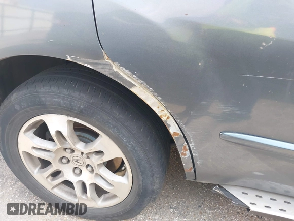 2007 Acura MDX Technology with VIN 2HNYD28417H502445, listed as a IAAI auction lot 41938578 with 200,179 mi miles and . Bid and sale history available at DreamBid. Image 6.