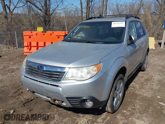 2010 Subaru Forester 2.5X Premium with VIN JF2SH6CCXAG706400, listed as a IAAI auction lot 41757153 with 133,379 mi miles. Bid and sale history available at carsss.com. Image 17.