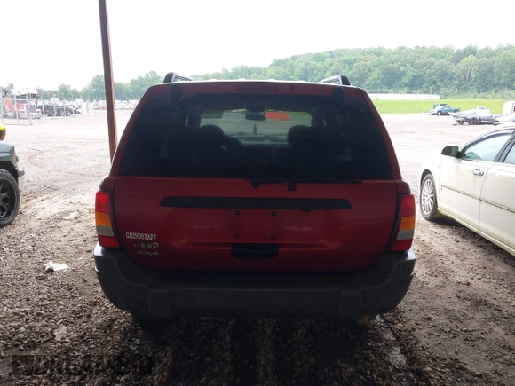 2002 Jeep Grand Cherokee Laredo с VIN 1J4GW48S32C264870, выставлен на аукционе IAAI как лот 42535548 с пробегом 237 379 миль миль и . История ставок и продаж доступна на DreamBid. Изображение 16.
