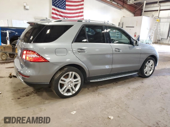 2014 Mercedes-Benz M 350 with VIN 4JGDA2EB0EA429463, listed as a Copart auction lot 60198335 with 197,530 mi miles and Clean title. Bid and sale history available at DreamBid. Image 3.