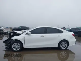 2022 Kia Forte LXS with VIN 3KPF24AD1NE498902, listed as a IAAI auction lot 41454410 with 24,008 mi miles. Bid and sale history available at carsss.com. Image 15.