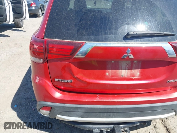 2018 Mitsubishi Outlander ES with VIN JA4AD2A33JZ040254, listed as a IAAI auction lot 42044855 with 141,230 mi miles and . Bid and sale history available at DreamBid. Image 18.