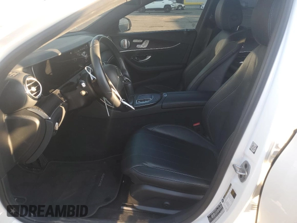 2021 Mercedes-Benz E-Class E 450 with VIN W1KZF5KBXMA934142, listed as a Copart auction lot 43231135 with 39,090 mi miles and Salvage Title. Bid and sale history available at carsss.com. Image 7.