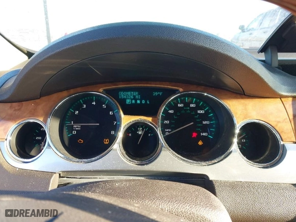 2008 Buick Enclave CXL with VIN 5GAER23718J102141, listed as a IAAI auction lot 41812312 with 154,326 mi miles. Bid and sale history available at carsss.com. Image 7.