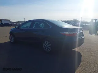 2016 Toyota Camry XLE with VIN 4T1BF1FK0GU246471, listed as a IAAI auction lot 42065867 with 186,799 mi miles. Bid and sale history available at carsss.com. Image 3.