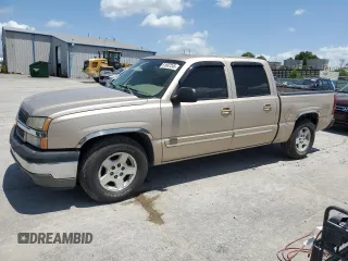 2005 Chevrolet Silverado 1500 LS z VIN 2GCEC13T451324895, wystawiony jako Copart lot #61687245 z przebiegiem 198 495 mil mil oraz Czysty tytuł • Clean title. Historia ofert i sprzedaży dostępna na DreamBid. Obrazek 1.