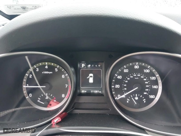 2018 Hyundai Santa Fe Sport 2.4L with VIN 5NMZTDLB9JH062940, listed as a IAAI auction lot 39875610 with 111,281 mi miles. Bid and sale history available at carsss.com. Image 7.