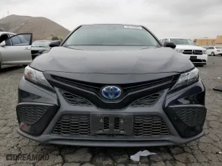 2022 Toyota Camry Hybrid SE with VIN 4T1G31AKXNU044224, listed as a Copart auction lot 44176305 with 52,989 mi miles and Salvage Title. Bid and sale history available at carsss.com. Image 5.