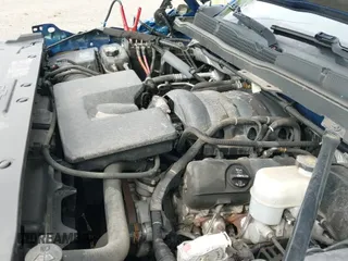 2015 Chevrolet Silverado 1500 LT z VIN 1GCVKREH0FZ343656, wystawiony jako IAAI lot #42694051 z przebiegiem 157 425 mil mil oraz . Historia ofert i sprzedaży dostępna na DreamBid. Obrazek 23.