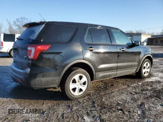 2016 Ford Utility Police Interceptor with VIN 1FM5K8AR4GGB81578, listed as a Copart auction lot 85652624 with 143,704 mi miles and Salvage Title. Bid and sale history available at carsss.com. Image 3.