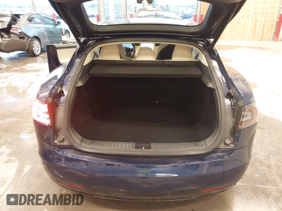 2018 Tesla Model S 75D with VIN 5YJSA1E24JF276044, listed as a IAAI auction lot 41798530 with 53,462 mi miles and . Bid and sale history available at DreamBid. Image 19.