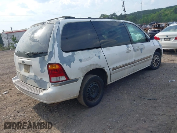 2000 Ford Windstar SE with VIN 2FMZA5243YBA27488, listed as a IAAI auction lot 42019378 with 182,570 mi miles and . Bid and sale history available at carsss.com. Image 4.