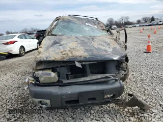 2001 Ford Explorer XLT with VIN 1FMZU73E21ZA62780, listed as a Copart auction lot 48126875 with Not provided miles and Salvage title. Bid and sale history available at DreamBid. Image 5.